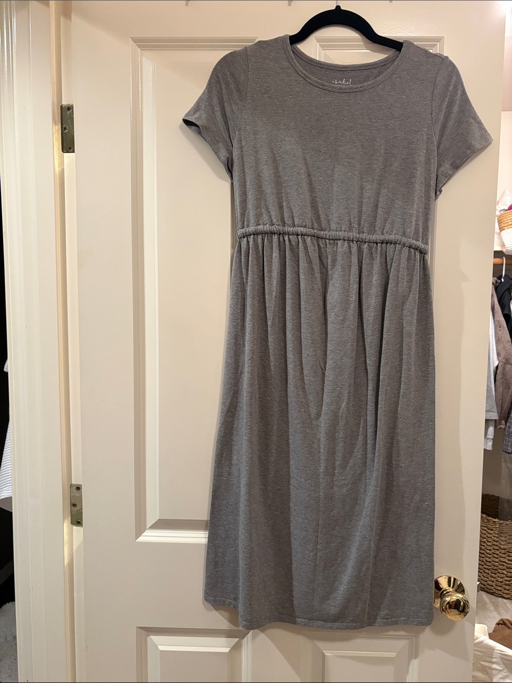 Isabel Maternity by Ingrid & Isabel Heather Gray Short Sleeve Midi Dress